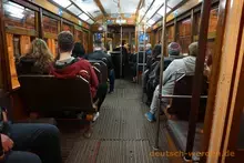 Tram, sehr alt in Lissabon